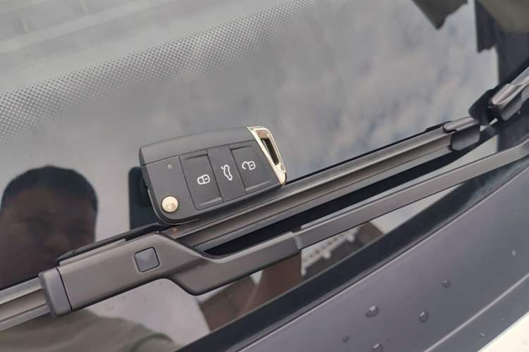 Used Volkswagen Lavida 2022 1.5L Automatic Comfort Edition Vehicle Key