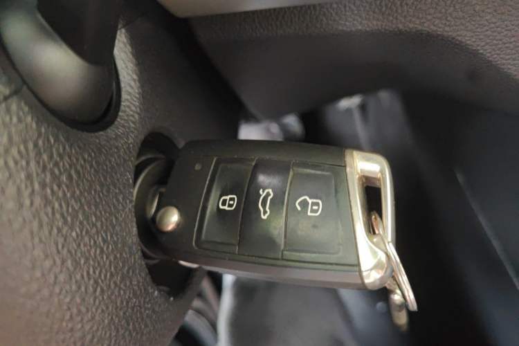 Used Volkswagen Lavida 2022 1.5L Automatic Comfort Edition Vehicle Key