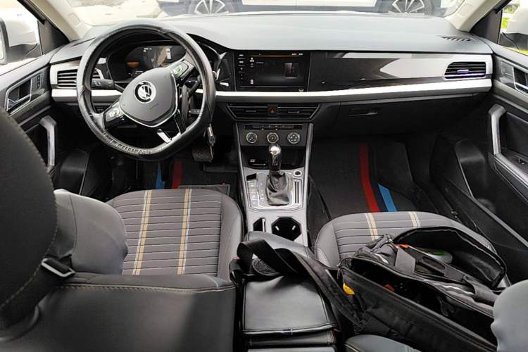 Used Volkswagen Lavida 2022 280TSI DSG Comfort Edition Center Console