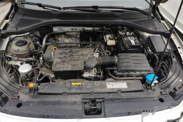 Used Volkswagen Lavida 2022 1.5L Automatic Fashion Edition Engine Bay