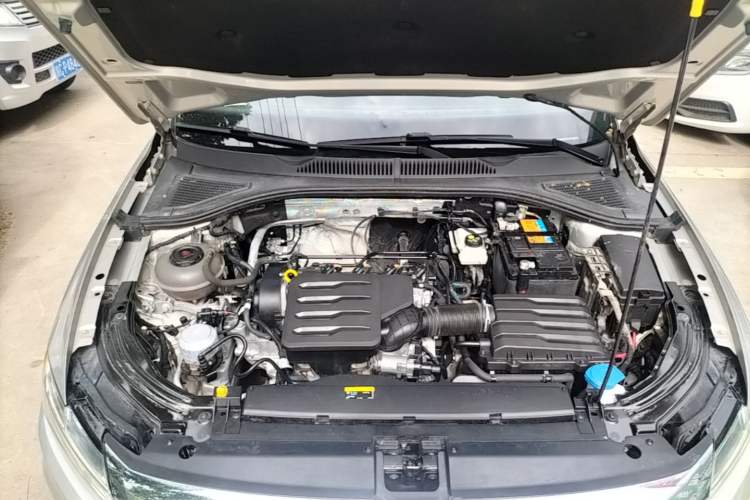 Used Volkswagen Lavida 2022 1.5L Automatic Comfort Edition Engine Bay