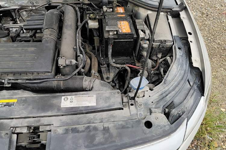 Used Volkswagen Lavida 2022 280TSI DSG Comfort Edition Engine Bay Left