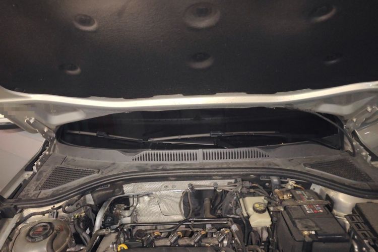 Used Volkswagen Lavida 2022 1.5L Automatic Comfort Edition Engine Bay