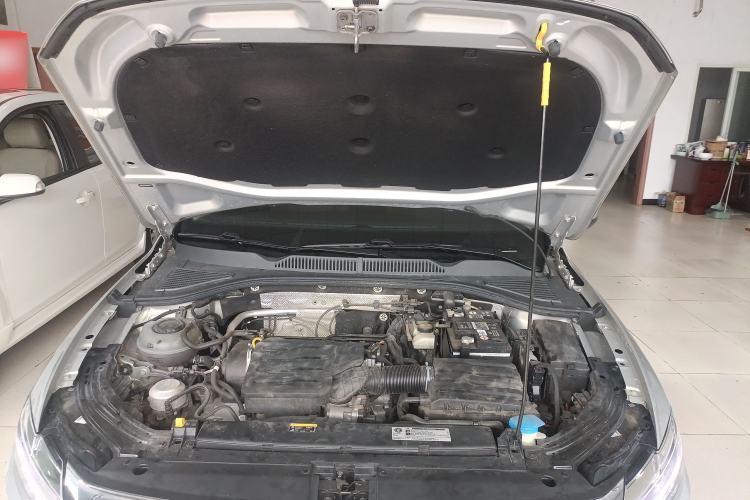 Used Volkswagen Lavida 2022 1.5L Automatic Fashion Edition Engine Bay