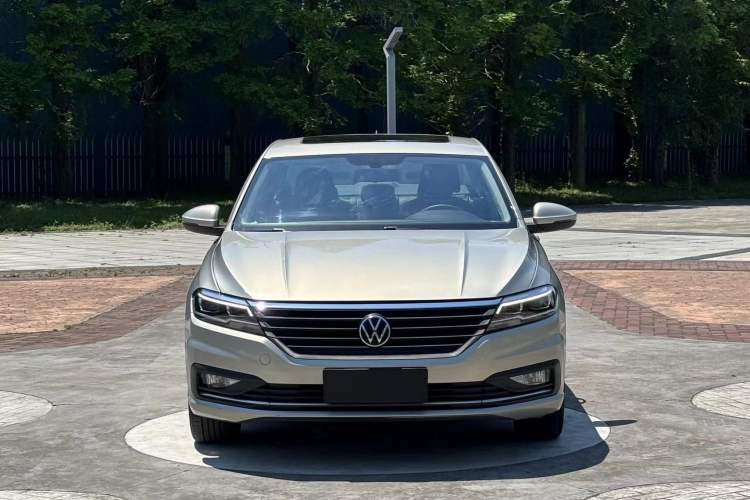 Used Volkswagen Lavida 2022 280TSI DSG Comfort Edition Exterior 1