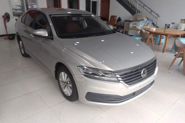 Used Volkswagen Lavida 2022 1.5L Automatic Fashion Edition Front Right 45 Deg