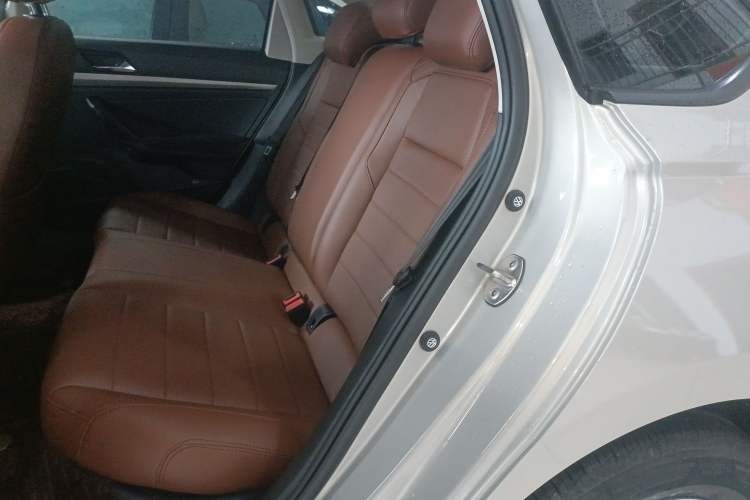 Used Volkswagen Lavida 2022 1.5L Automatic Fashion Edition Left Rear Seat