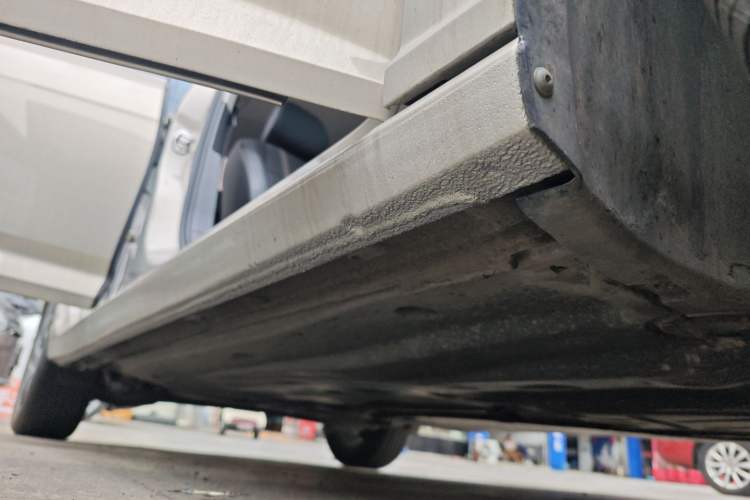 Used Volkswagen Lavida 2022 280TSI DSG Comfort Edition Right Side Sill