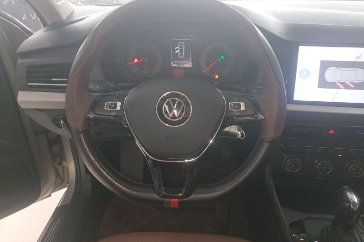 Used Volkswagen Lavida 2022 1.5L Automatic Fashion Edition Steering Wheel