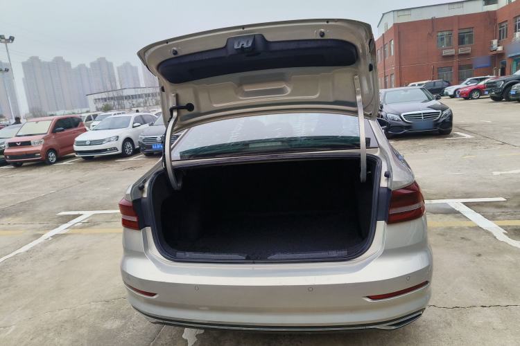 Used Volkswagen Lavida 2022 280TSI DSG Comfort Edition Trunk