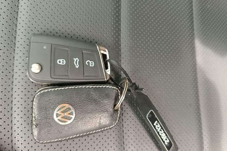 Used Volkswagen Lavida 2022 1.5L Automatic Comfort Edition Vehicle Key