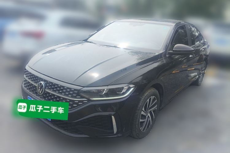 Used Volkswagen Lavida 2023 280TSI DSG Starry Sky Deluxe Edition Guazi used car, China used car export, Used car for sale, Used  cars, Cheapest cars for sale
