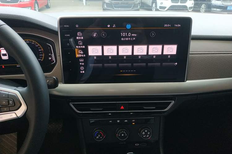 Used Volkswagen Lavida 2023 1.5L Automatic Starry Sky 5 Million Edition Audio And AC Panel