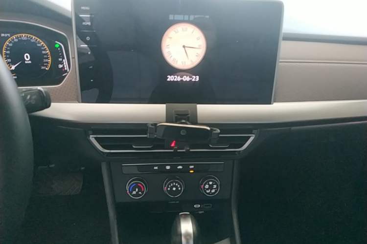 Used Volkswagen Lavida 2023 1.5L Automatic 5 Million Edition Audio And AC Panel