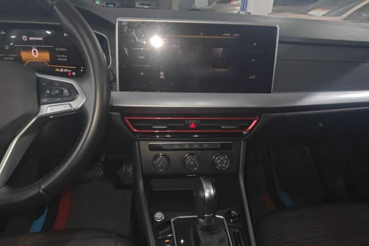 Used Volkswagen Lavida 2023 300TSI DSG Starry Full-Comfort Edition Audio And AC Panel