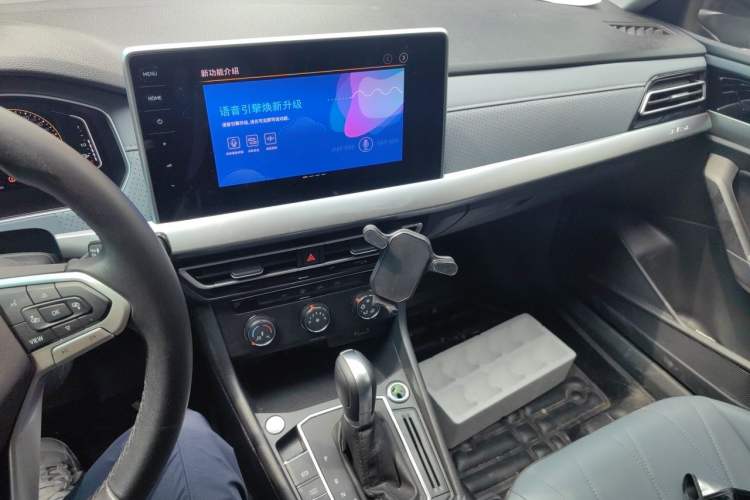 Used Volkswagen Lavida 2023 1.5L Automatic 5 Million Edition Audio And AC Panel