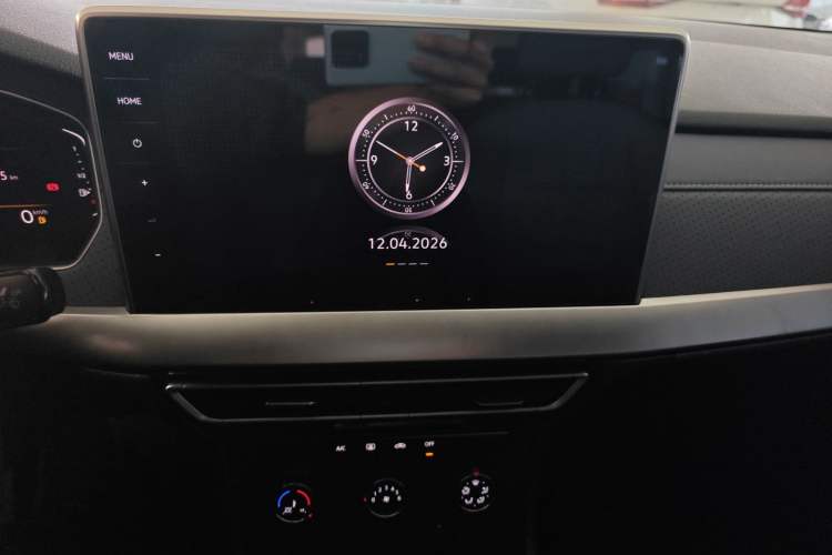 Used Volkswagen Lavida 2023 1.5L Automatic 5 Million Edition Audio And AC Panel