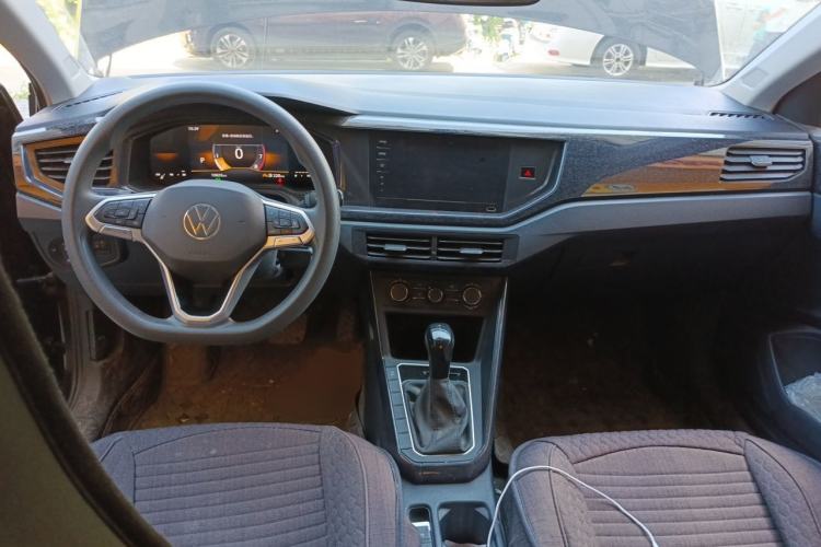 Used Volkswagen Lavida 2023 New Sharp 1.5L Automatic Excellent New Edition Center Console