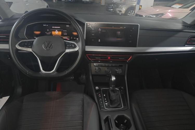 Used Volkswagen Lavida 2023 300TSI DSG Starry Full-Comfort Edition Center Console