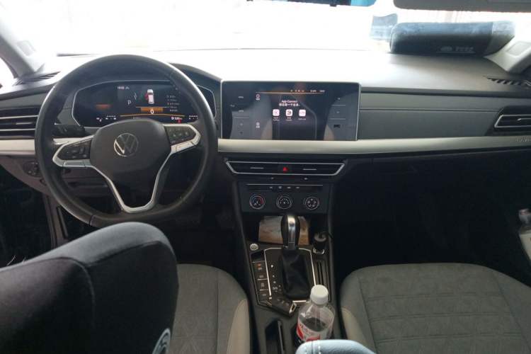 Used Volkswagen Lavida 2023 280TSI DSG Full-Comfort Edition Center Console