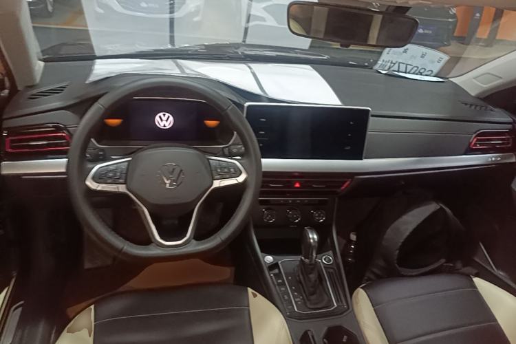 Used Volkswagen Lavida 2023 300TSI DSG Starry Full-Comfort Edition Center Console