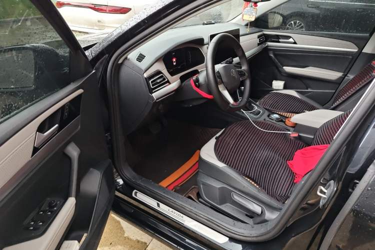 Used Volkswagen Lavida 2023 1.5L Automatic 5 Million Edition Driver Seat