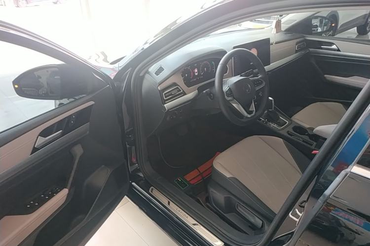Used Volkswagen Lavida 2023 1.5L Automatic 5 Million Edition Driver Seat
