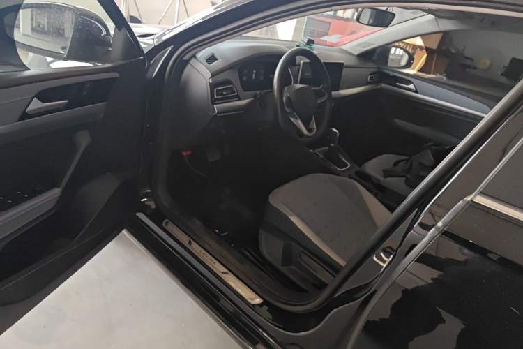 Used Volkswagen Lavida 2023 1.5L Automatic Full-Comfort Edition Driver Seat