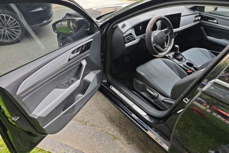 Used Volkswagen Lavida 2023 1.5L Automatic 5 Million Edition Driver Seat