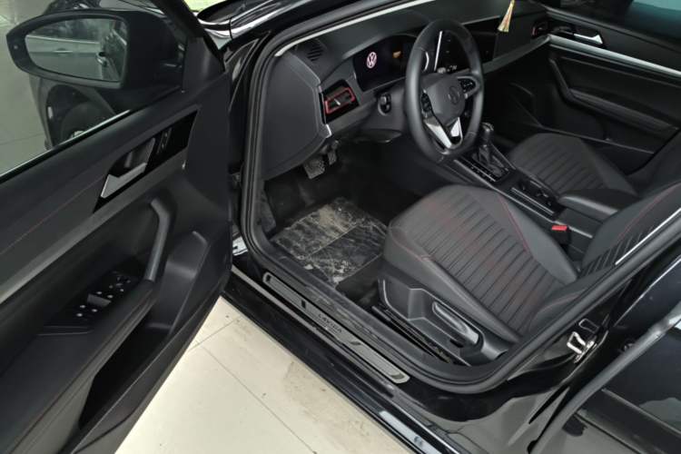 Used Volkswagen Lavida 2023 300TSI DSG Starry Full-Comfort Edition Driver Seat