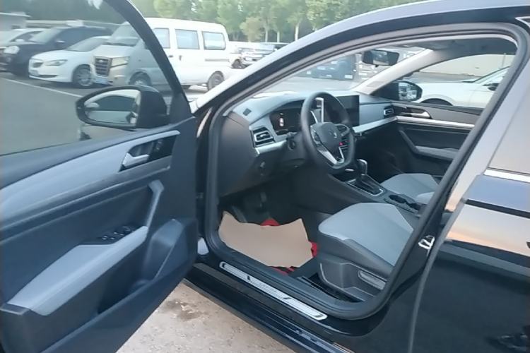 Used Volkswagen Lavida 2023 1.5L Automatic 5 Million Edition Driver Seat