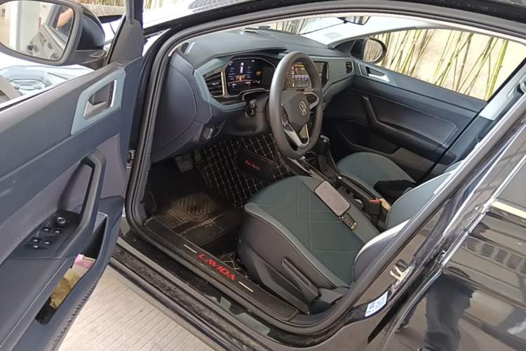 Used Volkswagen Lavida 2023 New Sharp 1.5L Automatic Outstanding New Vision Edition Driver Seat
