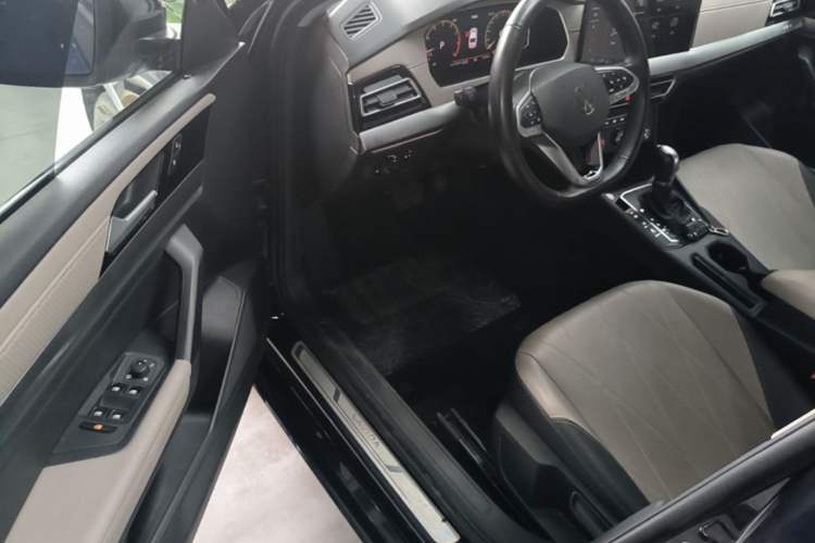 Used Volkswagen Lavida 2023 1.5L Automatic Starry Sky 5 Million Edition Driver Seat