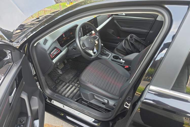 Used Volkswagen Lavida 2023 280TSI DSG Starry Sky Deluxe Edition Driver Seat