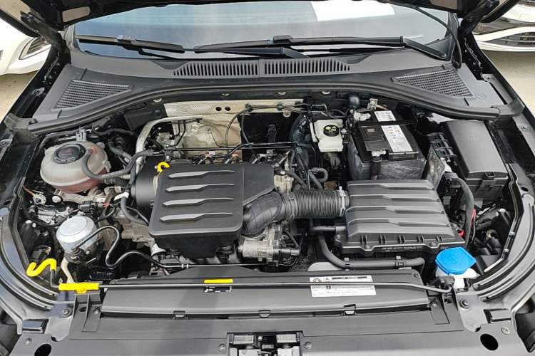 Used Volkswagen Lavida 2023 1.5L Automatic 5 Million Edition Engine Bay