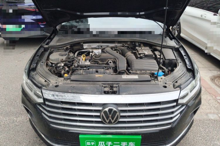 Used Volkswagen Lavida 2023 300TSI DSG Full-Comfort Edition Engine Bay