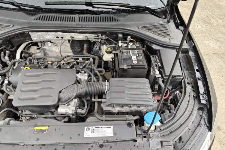 Used Volkswagen Lavida 2023 1.5L Automatic 5 Million Edition Engine Bay Left