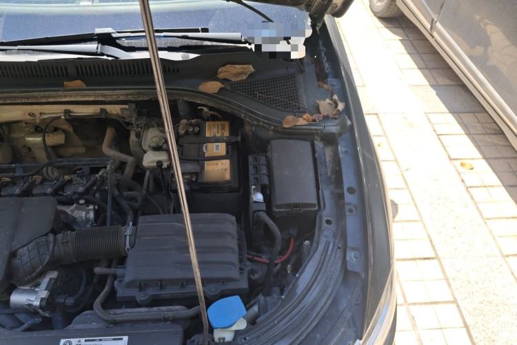 Used Volkswagen Lavida 2023 Revised Version 1.5L Automatic 5 Millionth Edition Engine Bay Left