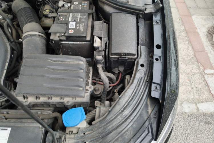 Used Volkswagen Lavida 2023 300TSI DSG Full-Comfort Edition Engine Bay Left