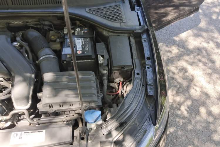 Used Volkswagen Lavida 2023 300TSI DSG Starry Full-Comfort Edition Engine Bay Left