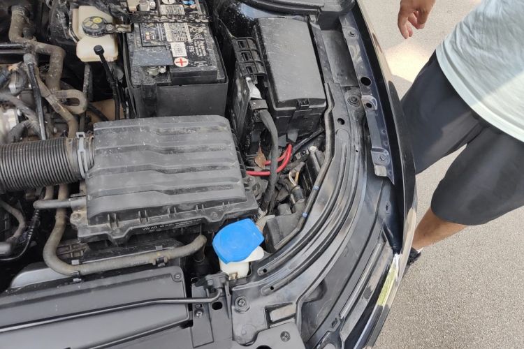 Used Volkswagen Lavida 2023 1.5L Automatic 5 Million Edition Engine Bay Left