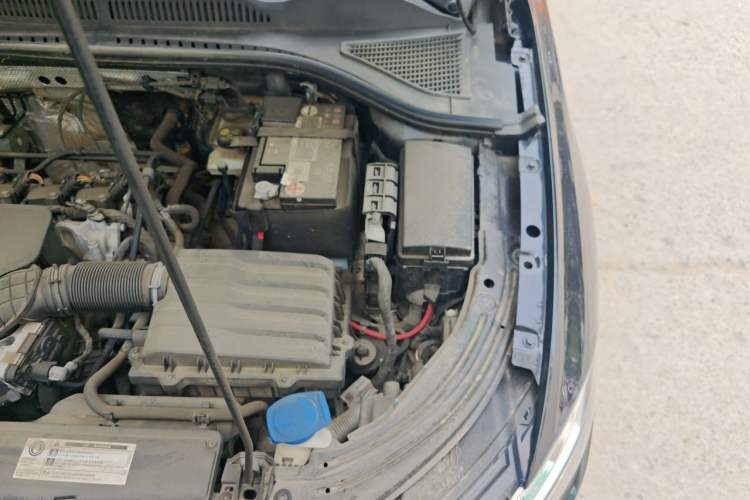 Used Volkswagen Lavida 2023 1.5L Automatic 5 Million Edition Engine Bay Left
