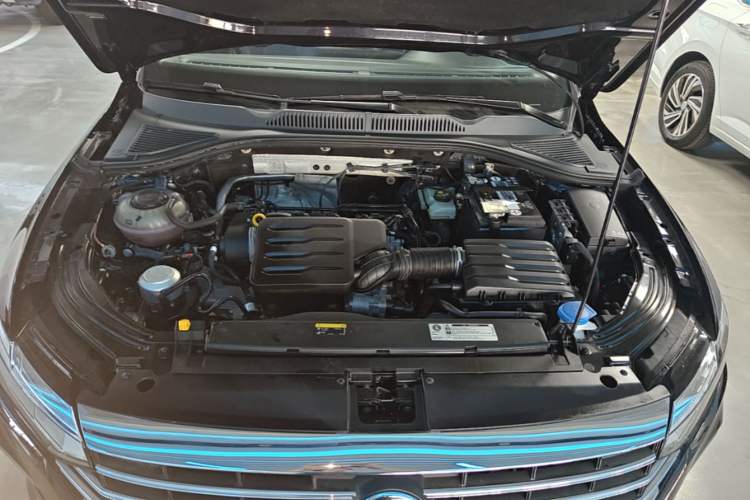 Used Volkswagen Lavida 2023 1.5L Automatic Full-Comfort Edition Engine Bay