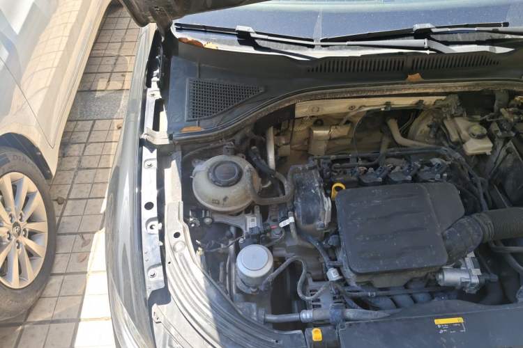 Used Volkswagen Lavida 2023 Revised Version 1.5L Automatic 5 Millionth Edition Engine Bay Right
