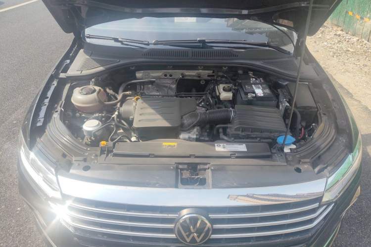 Used Volkswagen Lavida 2023 1.5L Automatic 5 Million Edition Engine Bay