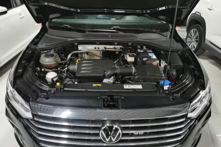 Used Volkswagen Lavida 2023 1.5L Automatic Full-Comfort Edition Engine Bay