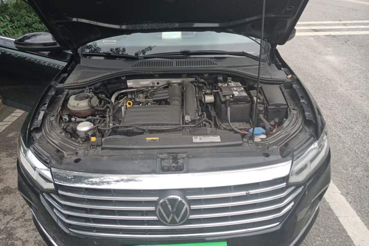 Used Volkswagen Lavida 2023 280TSI DSG Full-Comfort Edition Engine Bay