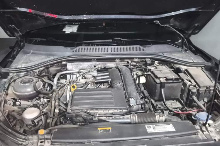 Used Volkswagen Lavida 2023 280TSI DSG Full-Comfort Edition Engine Bay