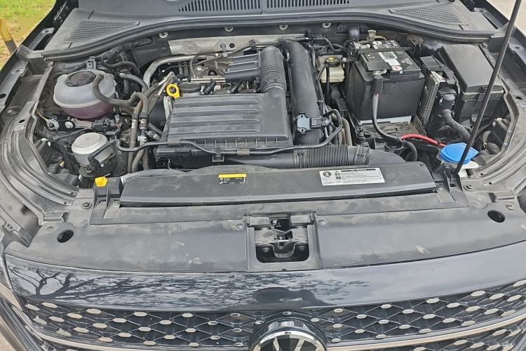 Used Volkswagen Lavida 2023 280TSI DSG Full-Comfort Edition Engine Bay