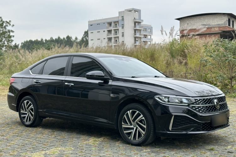 Used Volkswagen Lavida 2023 300TSI DSG Starry Full-Comfort Edition Exterior 2